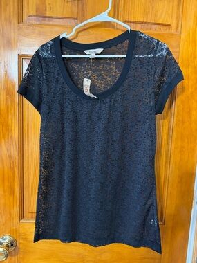 Decree Black Floral Lace Short Sleeve Tee